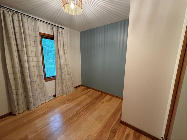 225 Corydon Road, Eau Claire, WI 54701