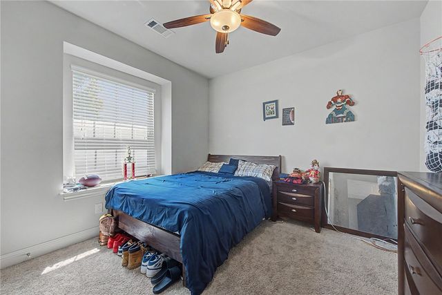 3195 N Blue Star Drive, Fayetteville, AR 72703