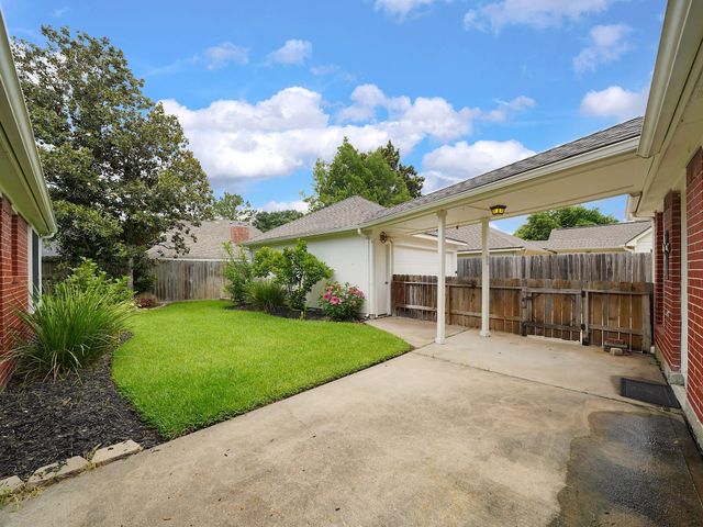 23010 Lodge Meadows Drive, Katy, TX 77494