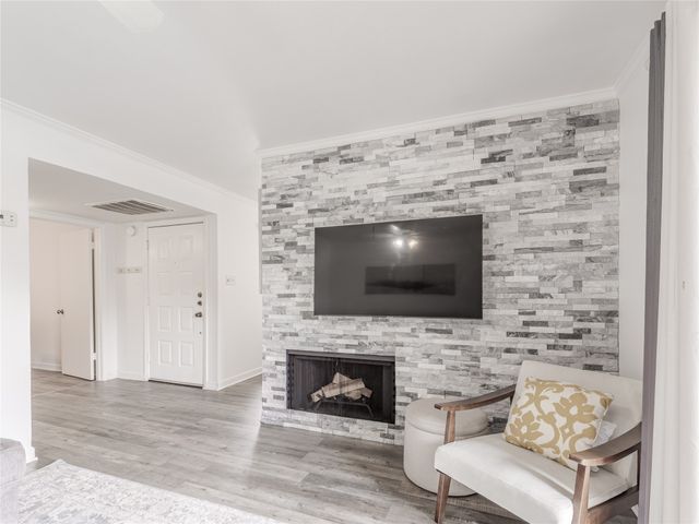 4748 Old Bent Tree Lane 201, Dallas, TX 75287