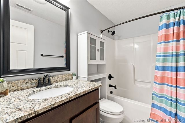 3116 BLUE SKY LOOP, Jeffersonville, IN 47130