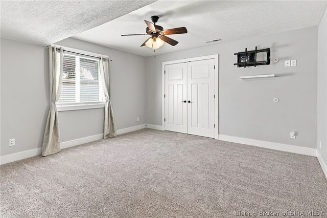 3116 BLUE SKY LOOP, Jeffersonville, IN 47130