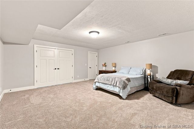 3116 BLUE SKY LOOP, Jeffersonville, IN 47130