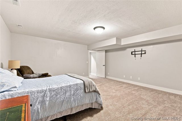 3116 BLUE SKY LOOP, Jeffersonville, IN 47130