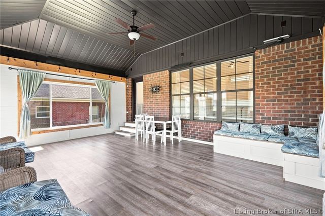 3116 BLUE SKY LOOP, Jeffersonville, IN 47130