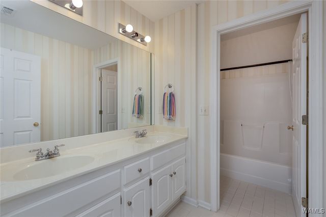 904 Pin Brook, Tuscaloosa, AL 35406