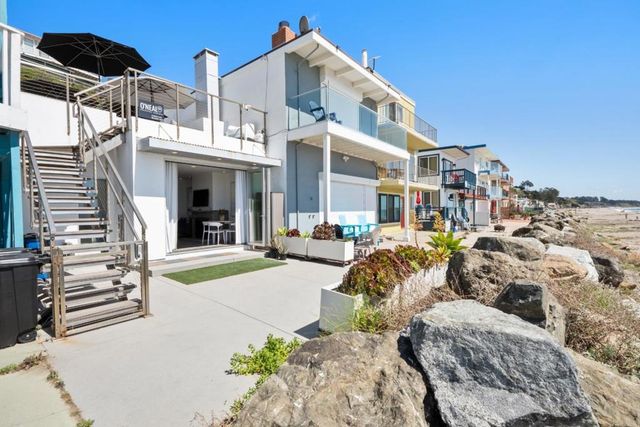 264 Beach Drive, Aptos, CA 95003