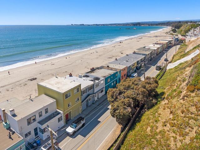 264 Beach Drive, Aptos, CA 95003