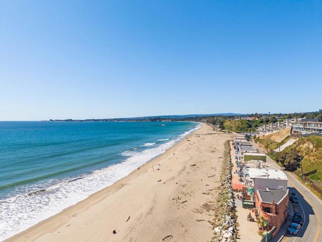 264 Beach Drive, Aptos, CA 95003