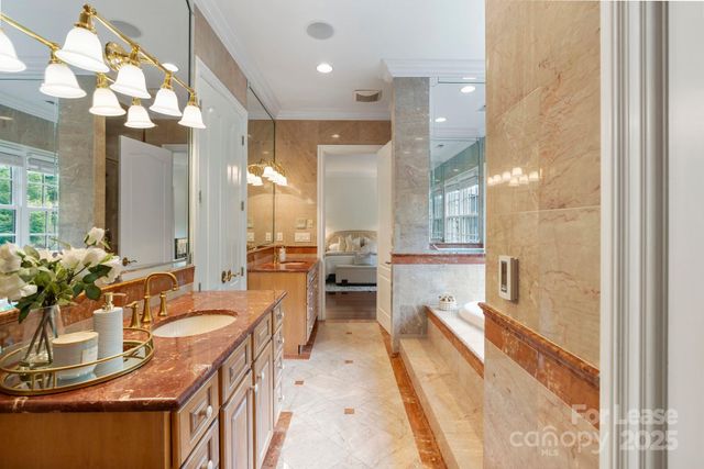 2310 La Maison Drive, Charlotte, NC 28226