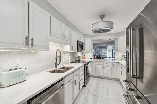 3505 TARPON WOODS BOULEVARD P404, Palm Harbor, FL 34685