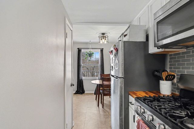 723 Whitcomb Street B, Kalamazoo, MI 49008