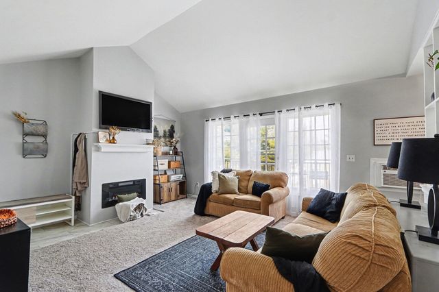 723 Whitcomb Street B, Kalamazoo, MI 49008