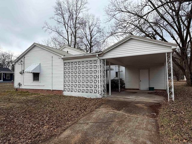 100 Lucy Street, Searcy, AR 72143