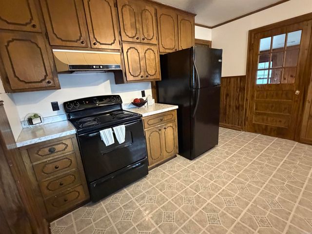 100 Lucy Street, Searcy, AR 72143