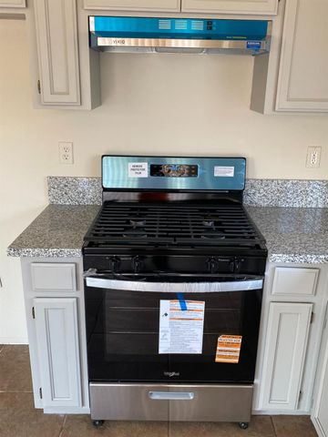 2529 Rushing River Dr, Modesto, CA 95351