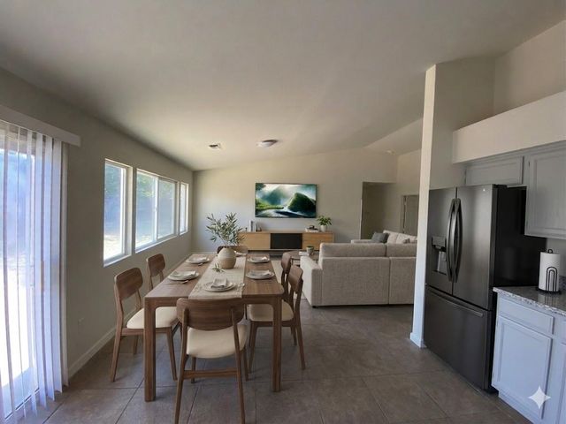 2529 Rushing River Dr, Modesto, CA 95351