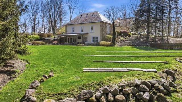 152 Peppergrass Rd, Marshall, PA 15005