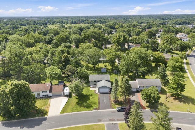 3360 117th Avenue NW, Coon Rapids, MN 55433