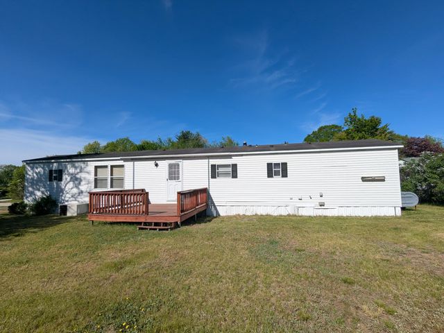 32 Skyline Drive, Rochester, NH 03867