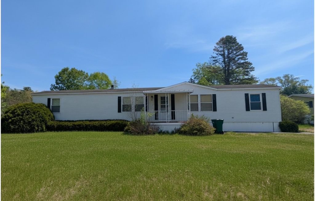 32 Skyline Drive, Rochester, NH 03867