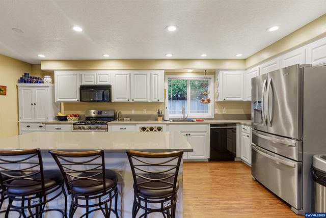 2918 Vintage Av SE, Salem, OR 97306