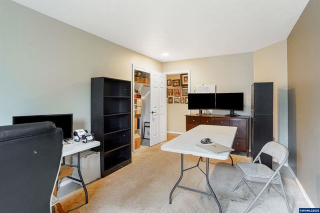 2918 Vintage Av SE, Salem, OR 97306