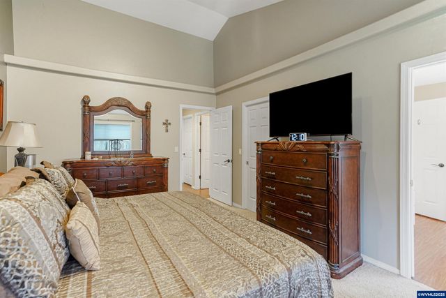 2918 Vintage Av SE, Salem, OR 97306