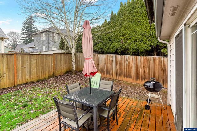 2918 Vintage Av SE, Salem, OR 97306