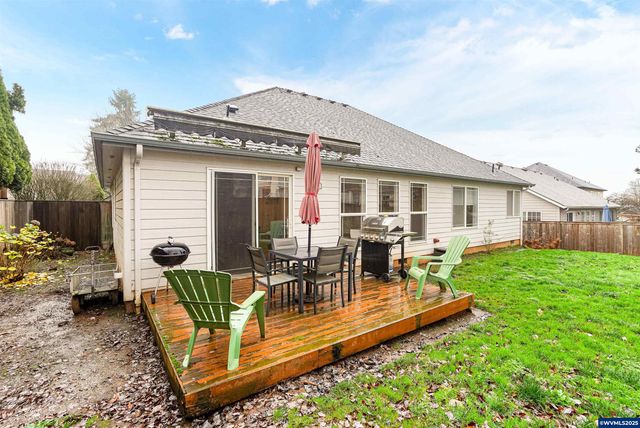 2918 Vintage Av SE, Salem, OR 97306