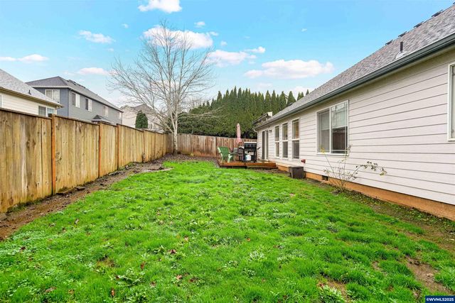 2918 Vintage Av SE, Salem, OR 97306