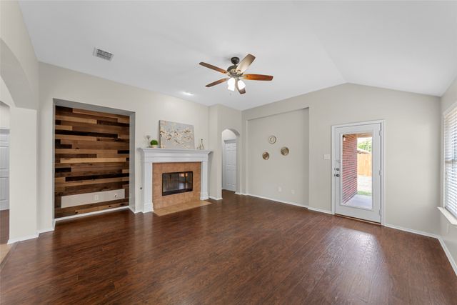 1309 Iron Horse Street, Wylie, TX 75098