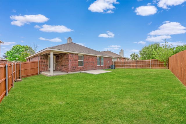1309 Iron Horse Street, Wylie, TX 75098