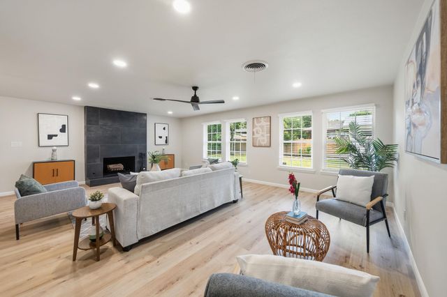 3012 Hunt TRL, Austin, TX 78757