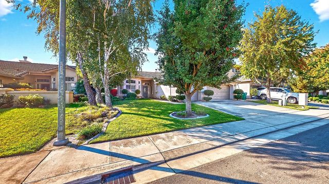 1938 Gerber Dr, Stockton, CA 95209