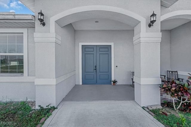 7043 Brazil CIR, Labelle, FL 33935