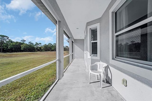 7043 Brazil CIR, Labelle, FL 33935