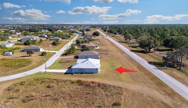 7043 Brazil CIR, Labelle, FL 33935