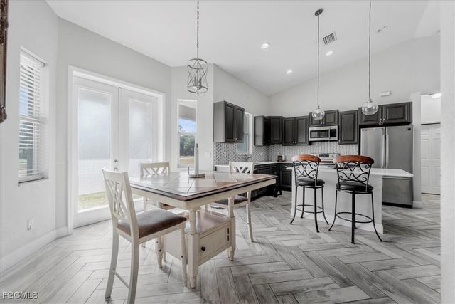 7043 Brazil CIR, Labelle, FL 33935