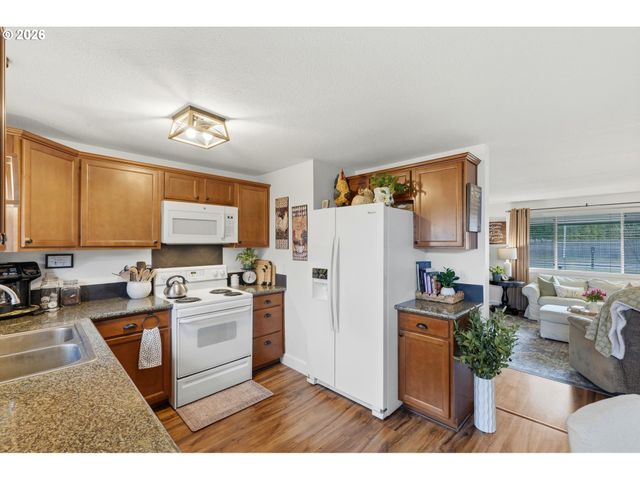 15404 Ne 28TH St, Vancouver, WA 98682
