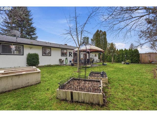 15404 Ne 28TH St, Vancouver, WA 98682