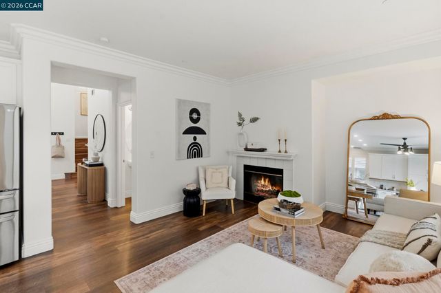 561 Young Dr, Brentwood, CA 94513