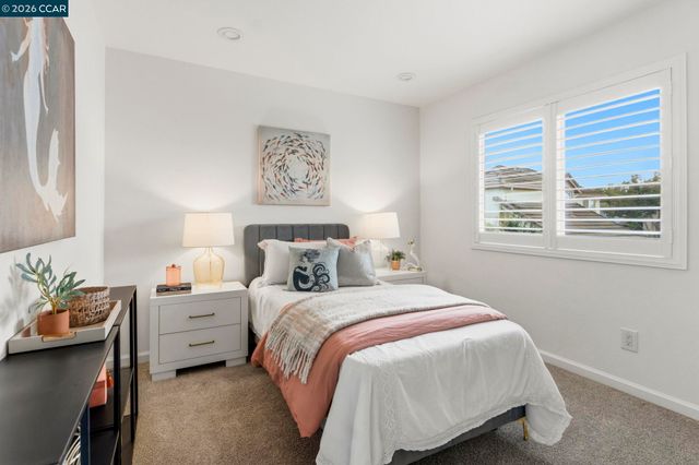561 Young Dr, Brentwood, CA 94513