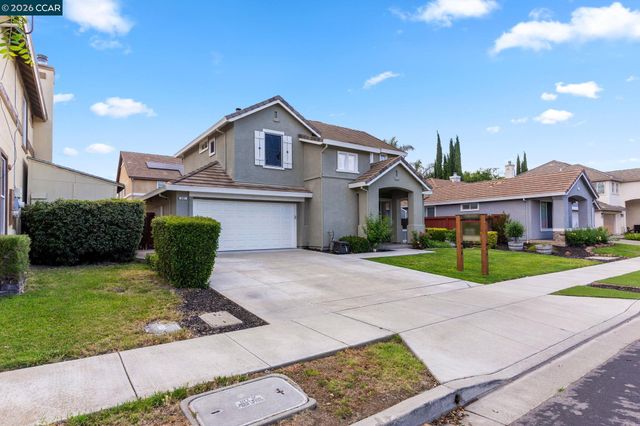561 Young Dr, Brentwood, CA 94513
