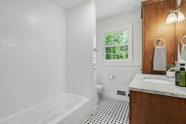 1793 Frazier Road, Decatur, GA 30033