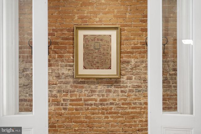 614 S 10TH ST, Philadelphia, PA 19147