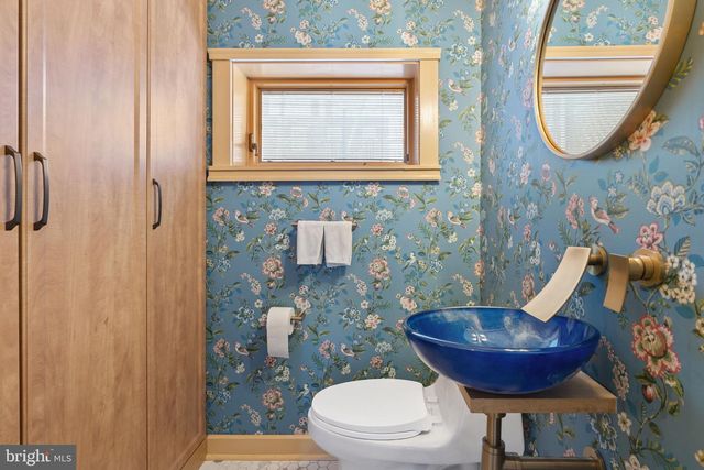 614 S 10TH ST, Philadelphia, PA 19147