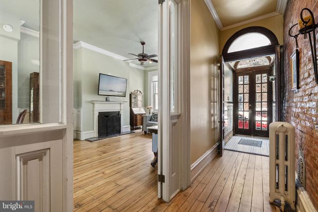 614 S 10TH ST, Philadelphia, PA 19147