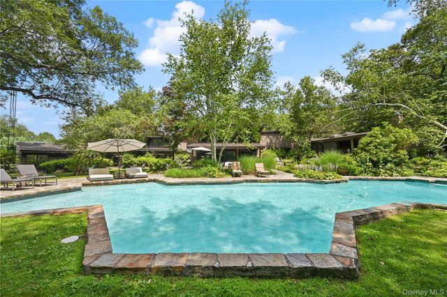 37 Sarles Street, Armonk, NY 10504