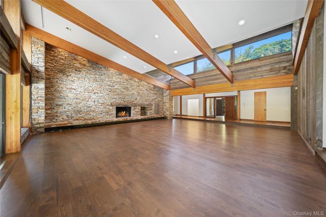 37 Sarles Street, Armonk, NY 10504
